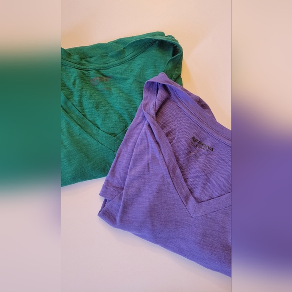 Large basic t shirts - Picture 1 of 3